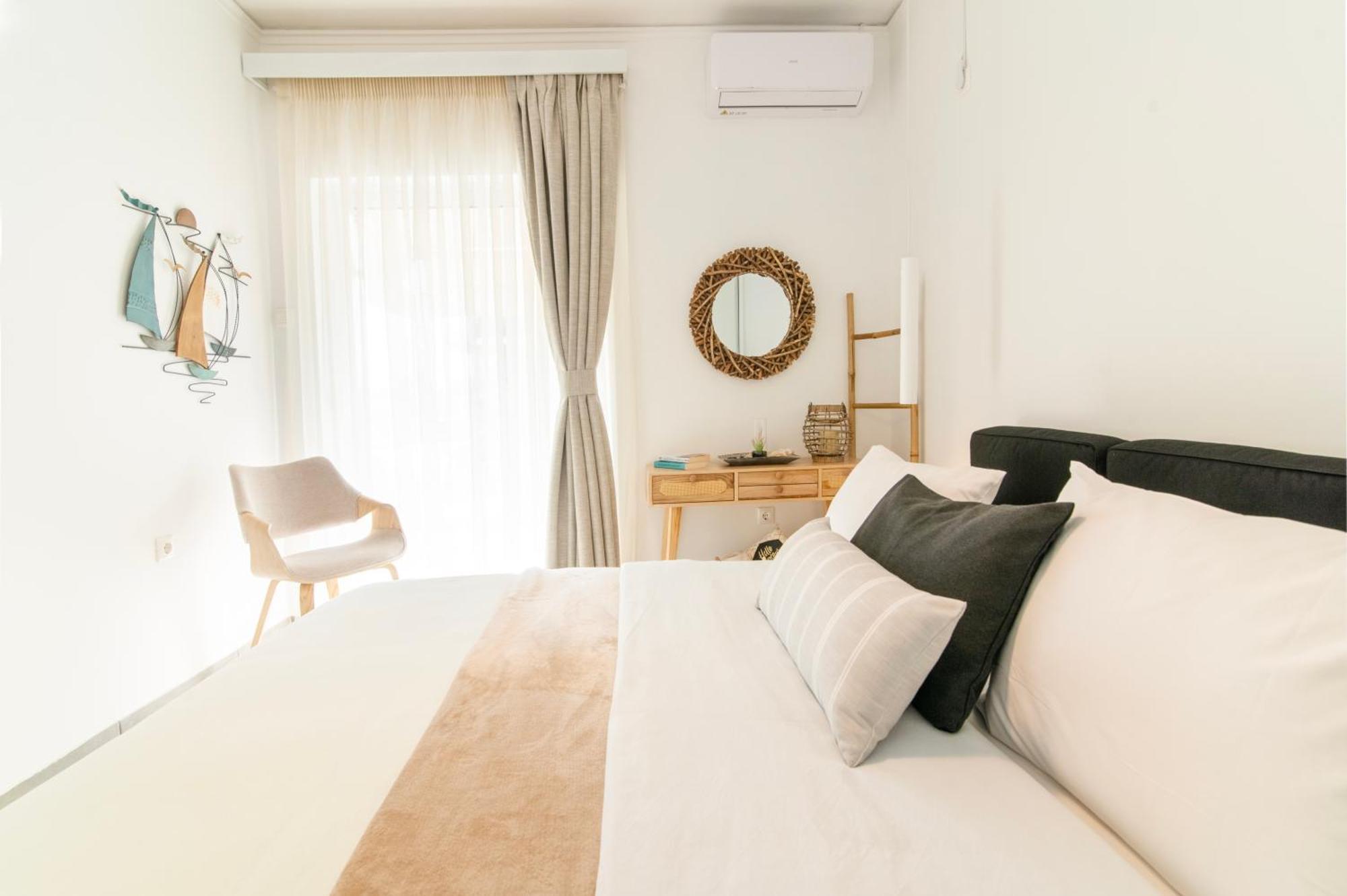 Michael'S Seaside Homely Apartment In فاركيزا المظهر الخارجي الصورة